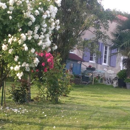 Maison De Campagne A La Ferme Pillac ภายนอก รูปภาพ